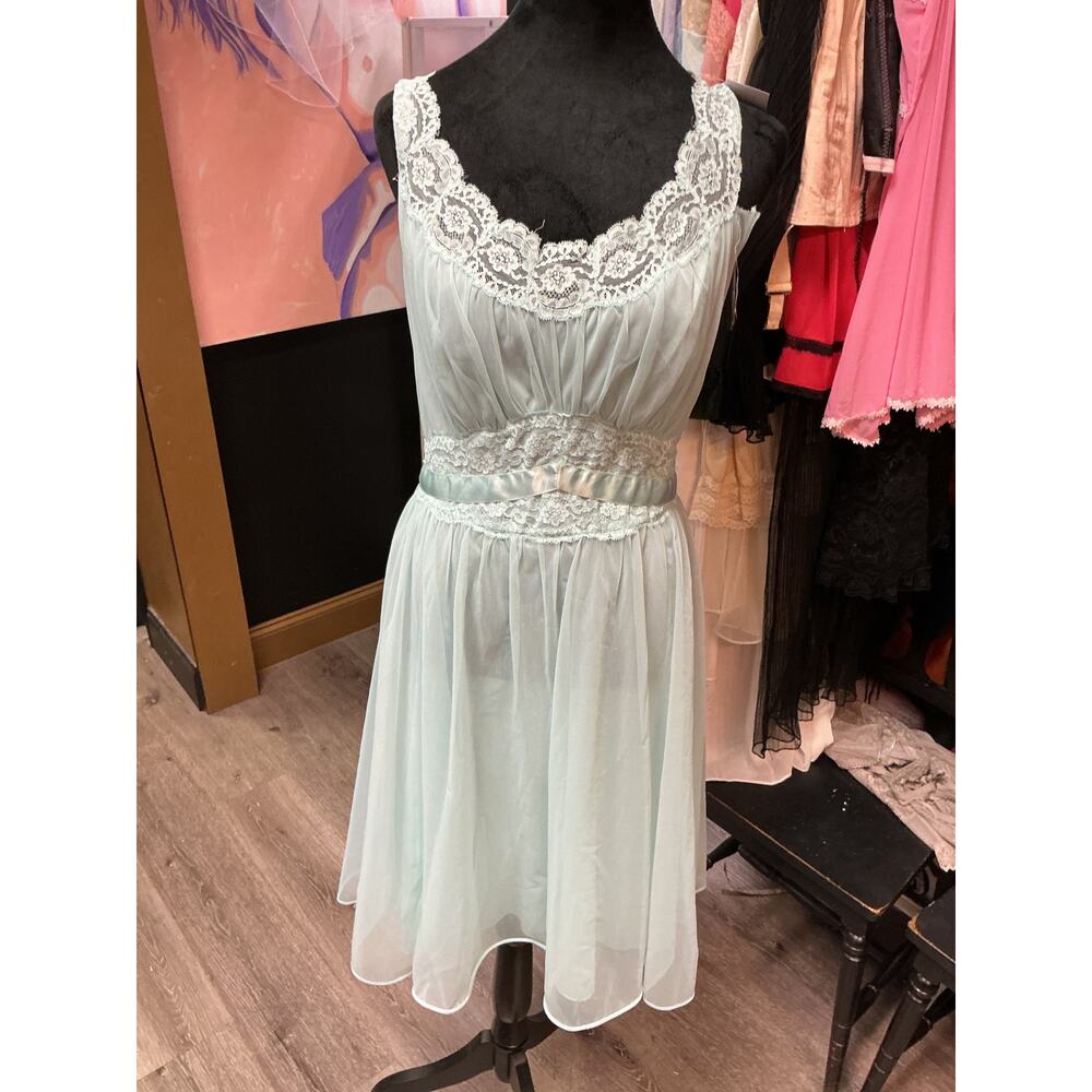 VINTAGE LIGHT BLUE SLIP DRESS VANITY FAIR 38